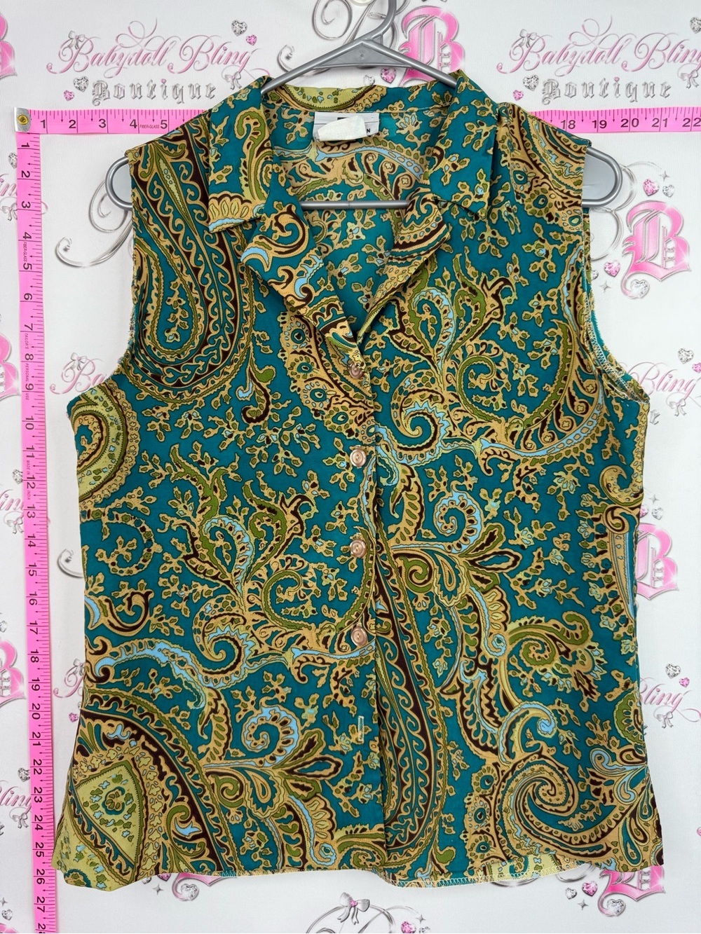 LD COLLECTION TOP Sleeveless Paisley Button-Front Top in Teal and Gold